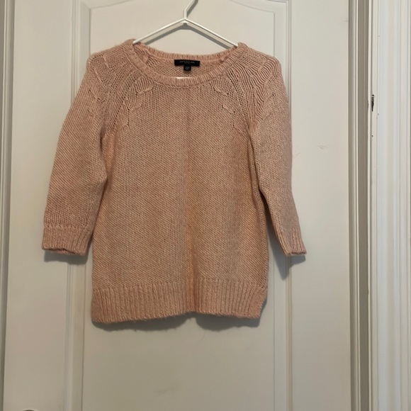 ann taylor sweater! barley worn excellent condition wool sweater - Picture 1 of 2